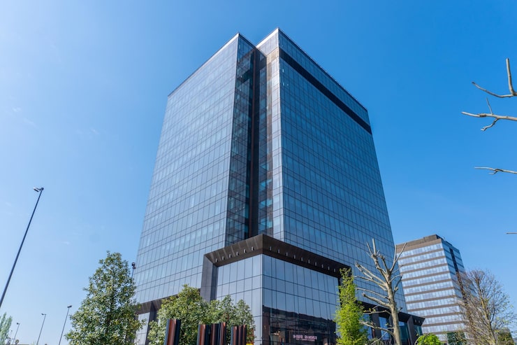 Elixir Commercial Complex retail shops and office spaces in Sector 101 Noida